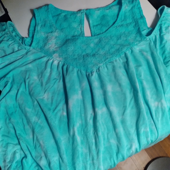 TORRID SHIRT - Picture 2 of 5